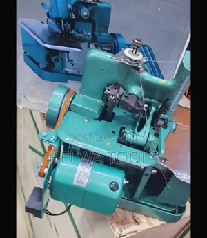 Overlock Sewing Machine + Motor