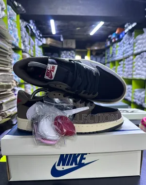 Air Jordan One Low Travis Scott Mocha Sneakers
