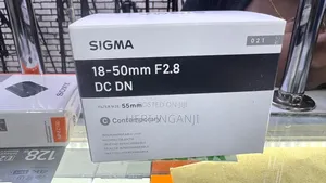 Sigma 18-50mm F2.8dc