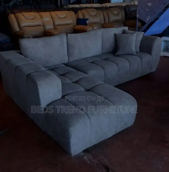 Grey 6 Seater Bubble Design.