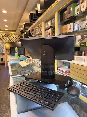 Desktop Computer HP 8GB Intel Core i5 SSD 256GB
