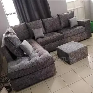 Light Gray L-Shaped 6 Seater + Puff