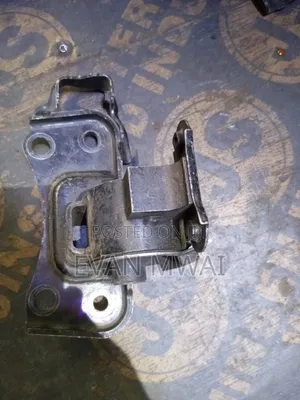 Toyota Rav4/ Vanguard Gearbox Mounting