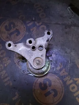Toyota Honda Fit Engine Mounting