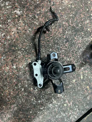 Engine Mounting Suzuki Alto 2015