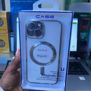 iPhone 15 Pro Max Magnetic Case - Clear Silver