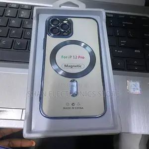 iPhone 12 Pro Magnetic Case - Clear Acrylic