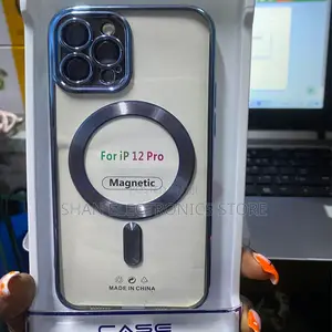 iPhone 12 Pro Magnetic Case - Clear Acrylic
