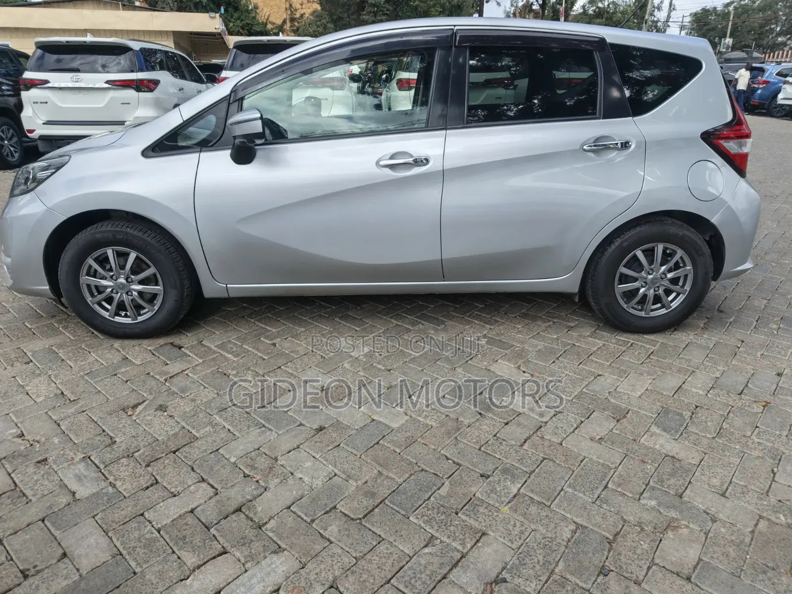 Nissan Note 2019 Silver