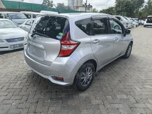 Nissan Note 2019 Silver