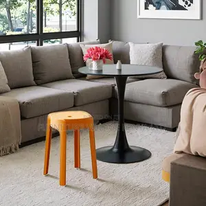 Round White Dining Table.