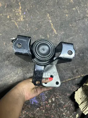 Mirage Engine Mounting