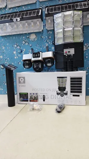 2in1 Solar Street Light With Ai Triple Lens Solar Camera