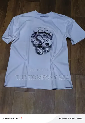 Quality Casual Designer Round Neck Chrome White T Shirts Available
