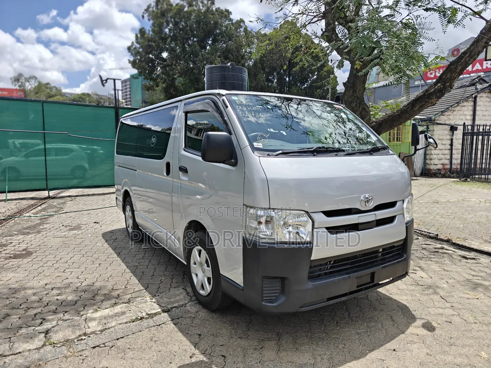 Toyota HiAce 2019 Silver