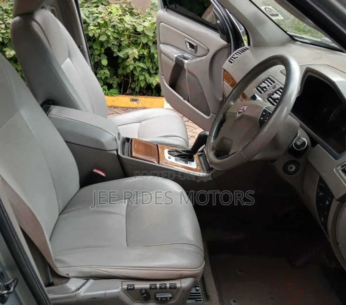 Volvo XC90 3.2 2007 Silver