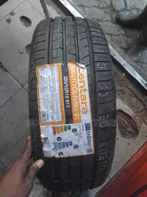 205/55r16 Centara