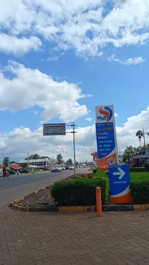 Thome/Marurui -Prime 1/2 Acre Touching Northern Bypass