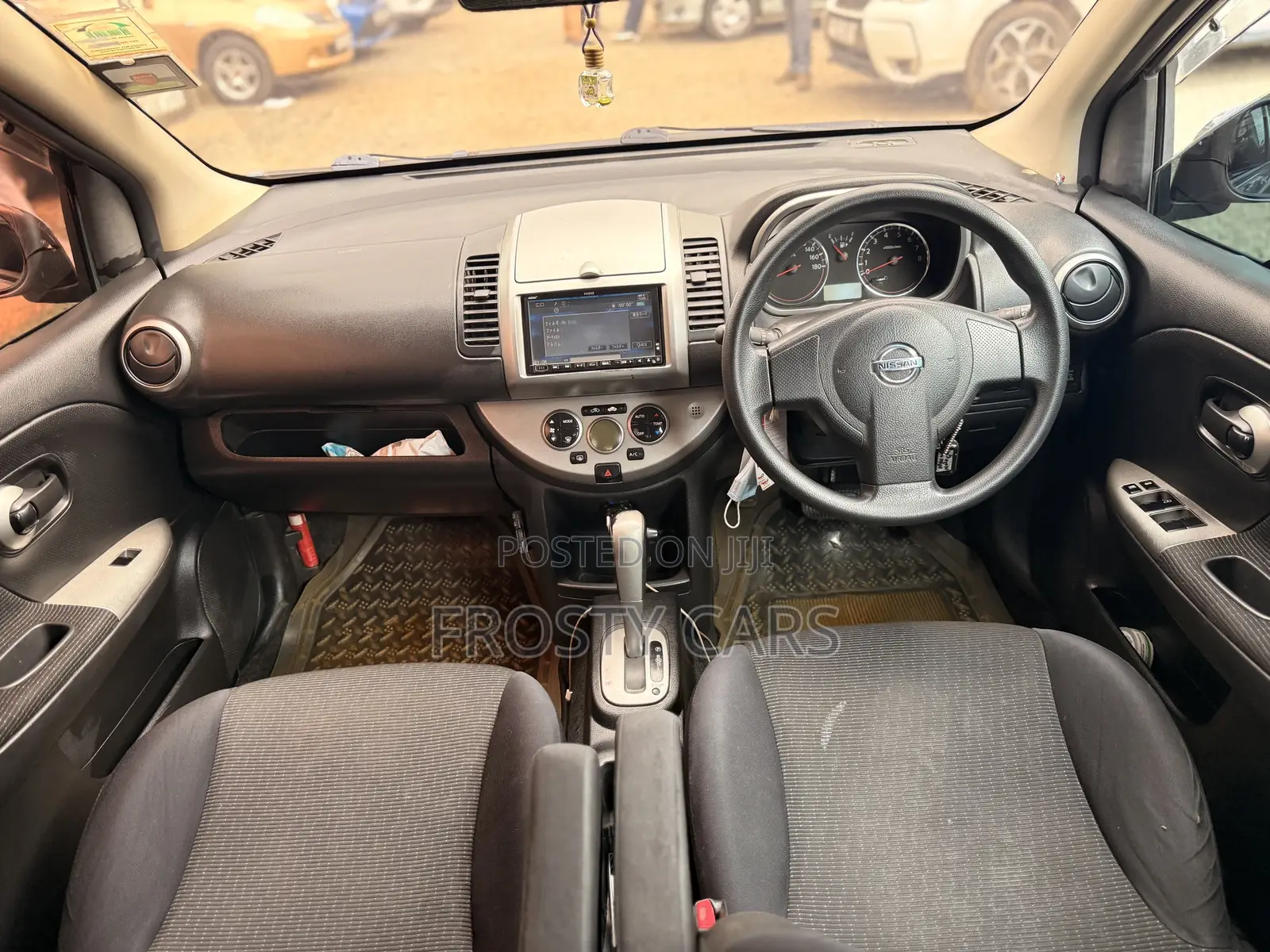 Nissan Note 2012 Gray