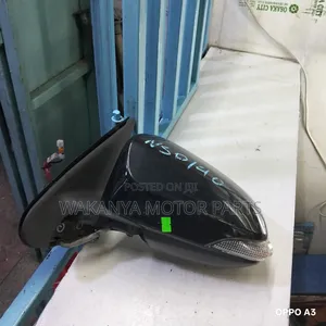 Toyota Porte/Spade New Model Power Side Mirror With Blinker, Ex Japan
