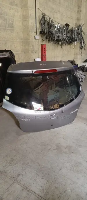 Boot Lid Mazda Demio De3