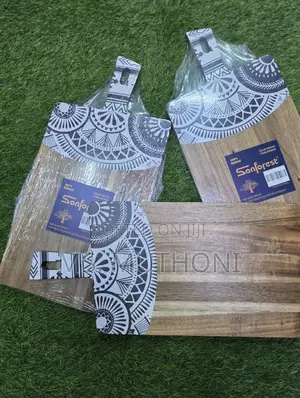 Black and White Mandala Design Acacia Cutting Board