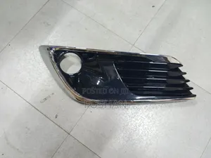 Auris 2017 Fog Cover/Foglight Cover