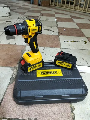Designer Dewalt Cordless Brushless Impact Hammer Drill 198v 2 Battery