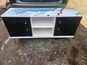 4.5 FTS Executive American Flats Tv Stand With Laminated Marble.