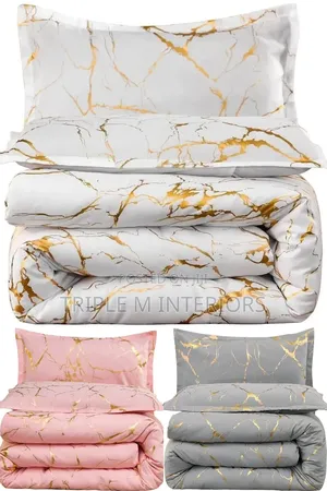Golden Veined Statuario Marble Textured Bedding