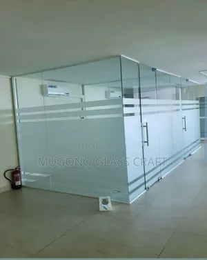 Frameless Glass Office Partitioning