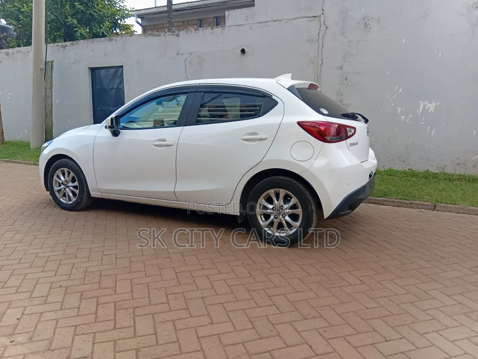 Mazda Demio 2019 White