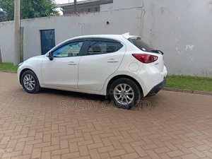 Mazda Demio 2019 White