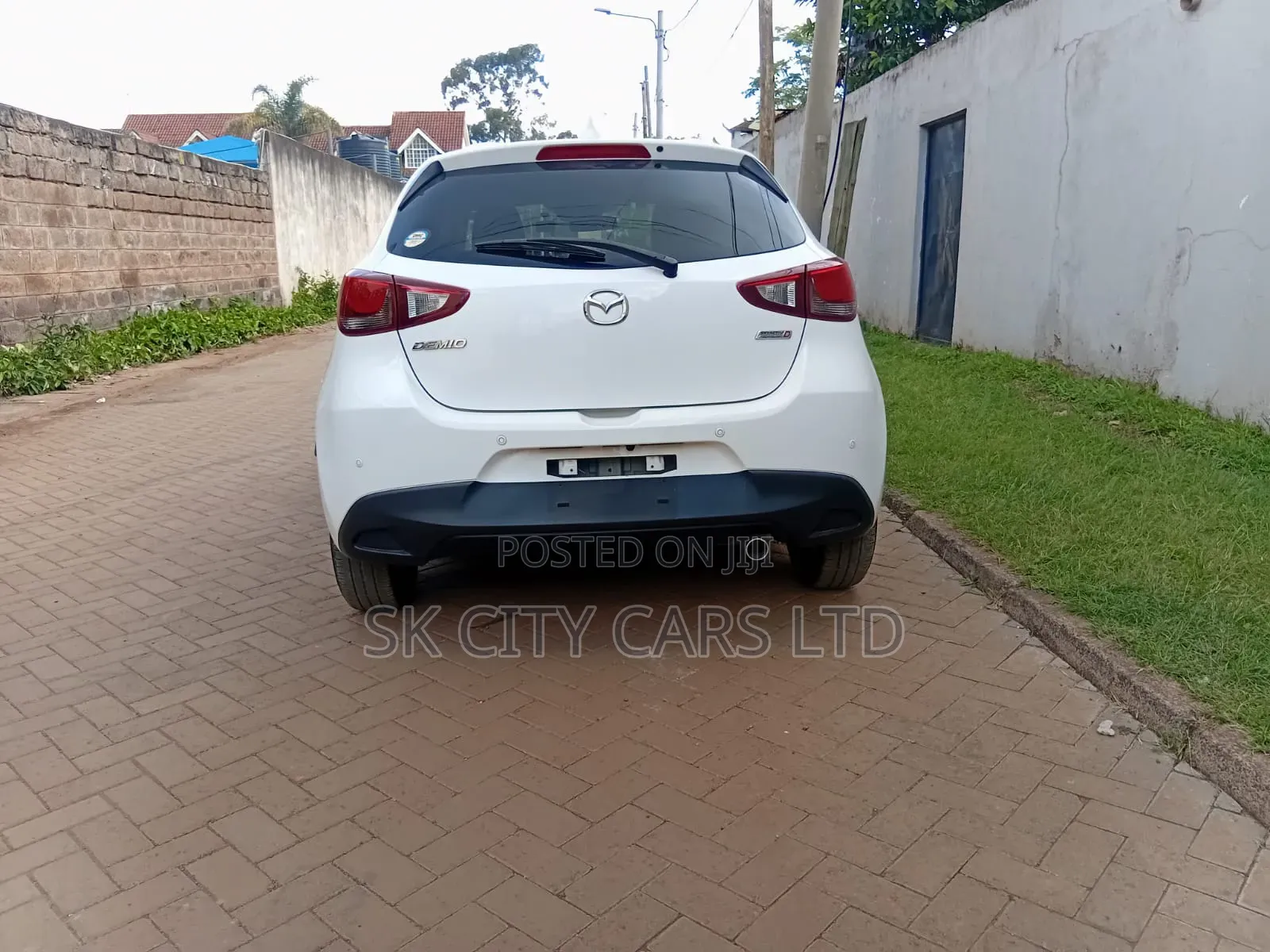 Mazda Demio 2019 White