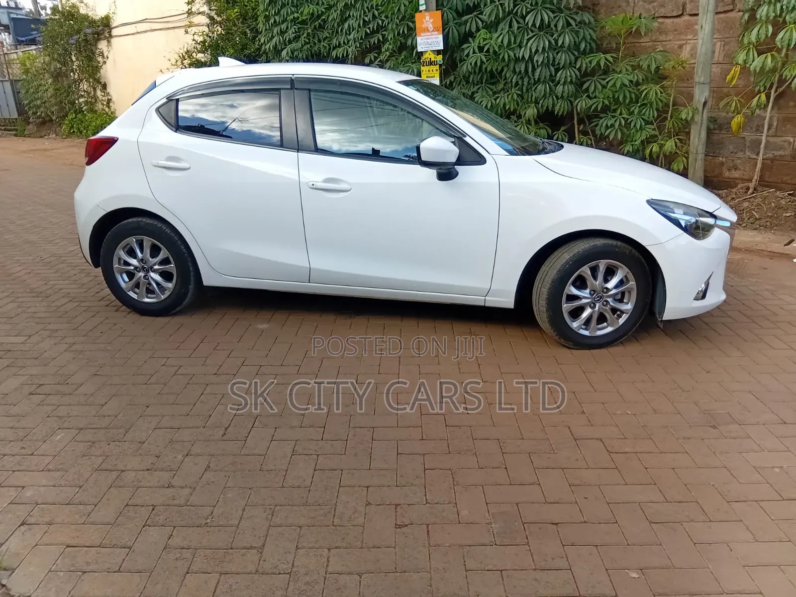 Mazda Demio 2019 White