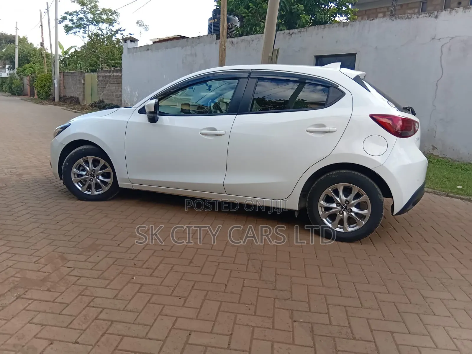 Mazda Demio 2019 White