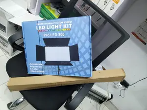 Varicolor Pro Led 800 Video Light Studio Lighting Kit