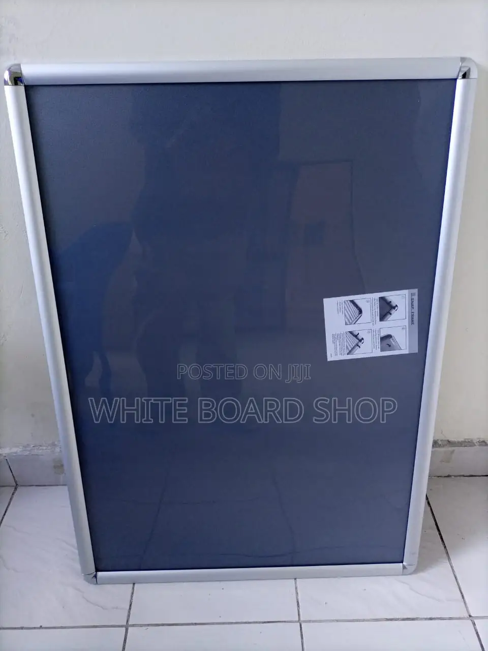 A0 Snapper Frame for Abstract Display