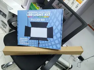 Led 800 Professional Photography Light With Tripod Stand