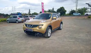 Nissan Juke S 2012 Gold