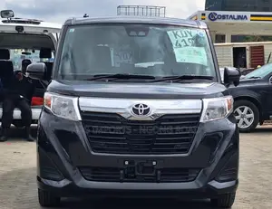 Toyota Roomy 2019 Black
