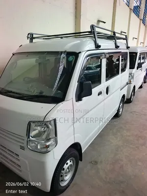 Suzuki Every 2019 White