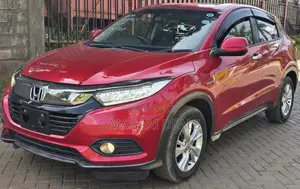 Honda Vezel 1.5 Hybrid 2WD 2018 Red