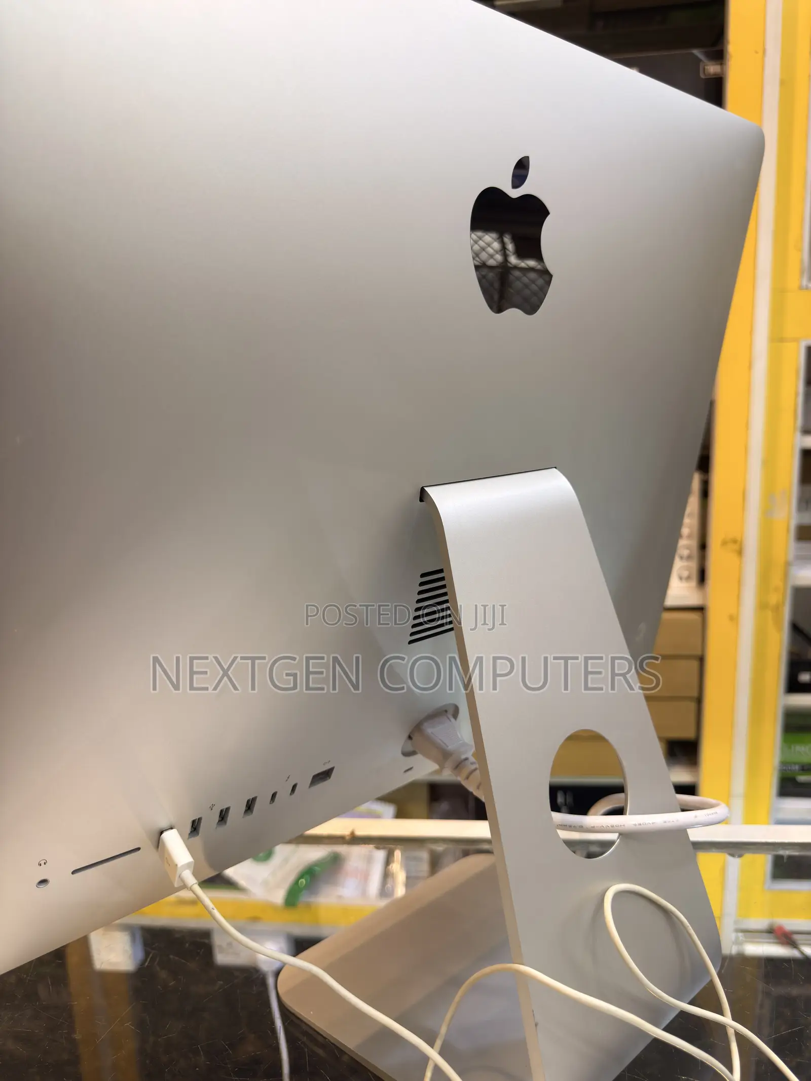 Desktop Computer Apple iMac 8GB Intel Core i5 HDD 1T
