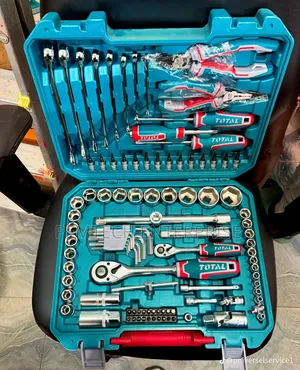 Total 100-Piece Industrial Tool Set (Model Thkthp21006)