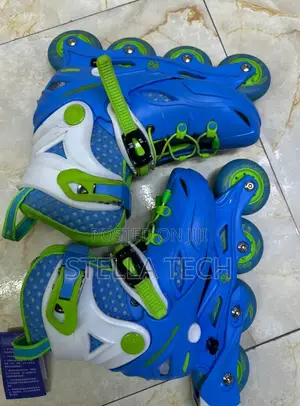 Original Kids Skate Shoes With Rubber Wheels