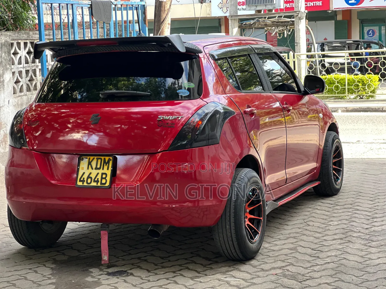 Suzuki Swift 2016 Red