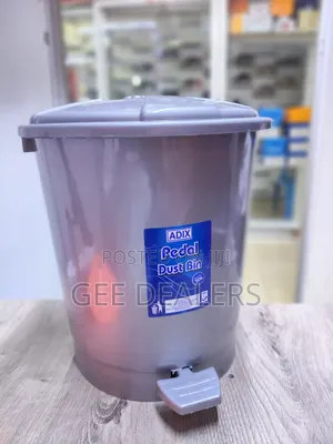 10litres Pedal Dustbin,