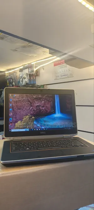 Laptop Dell Latitude E6420 8GB Intel Core i5 HDD 500GB