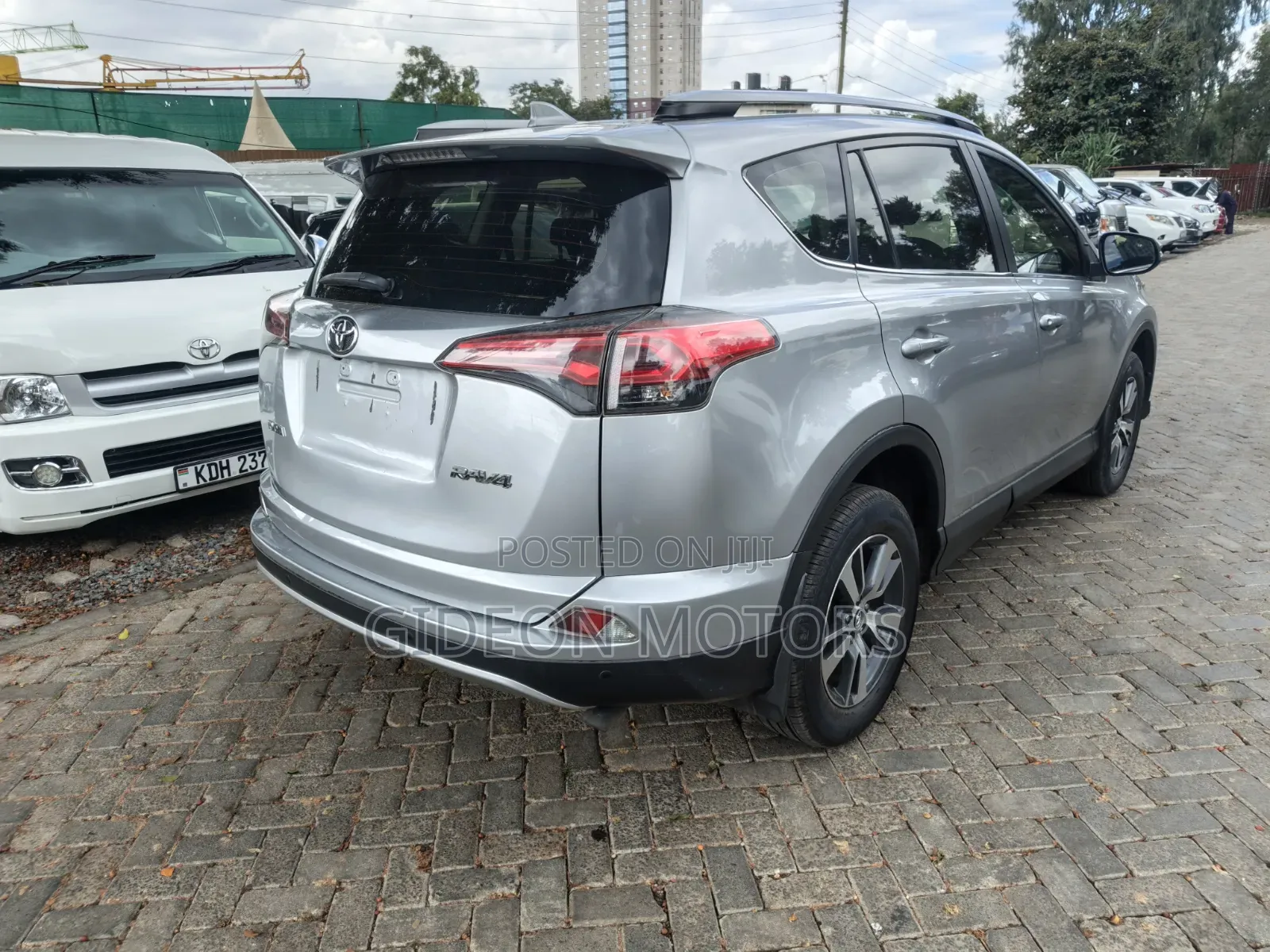Toyota RAV4 2019 Silver